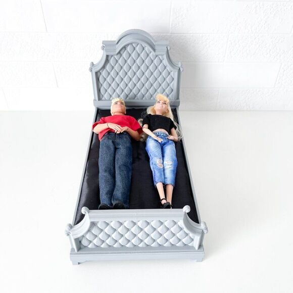 Gray Tufted Miniature Chesterfield Bed Queen Size 1:6 Scale Barbie Dollhouse - Picture 6 of 6